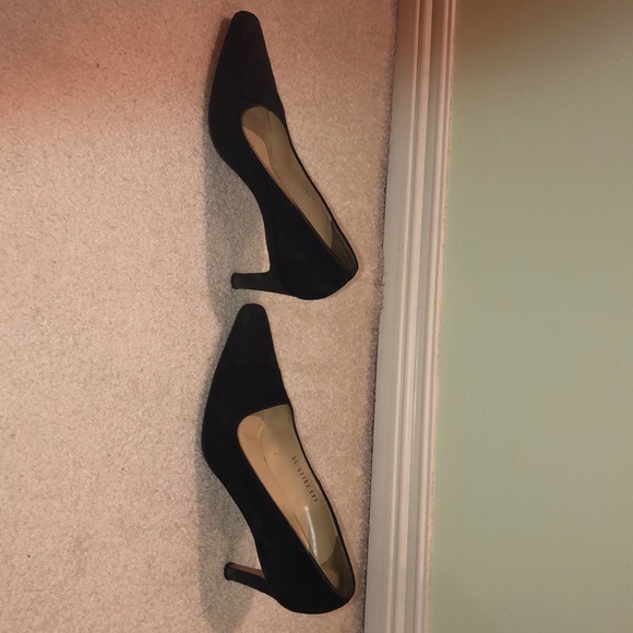 SALVATORE FERRAGAMO HEELS - Picture 3 of 8